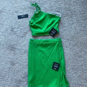 Lulus one shoulder green two piece outfit
